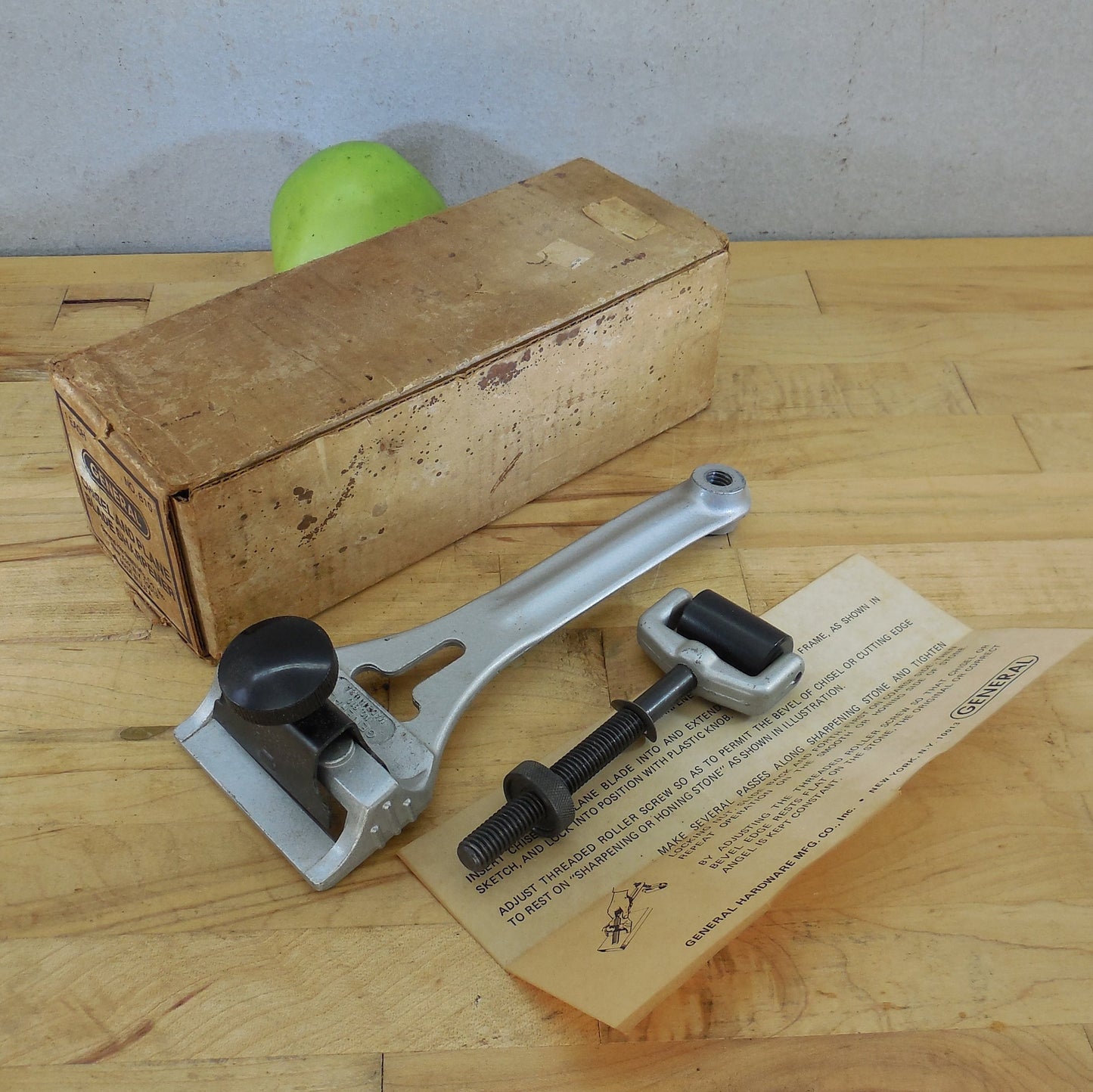 General Plane And Chisel Sharpener No. 810 USA Boxed