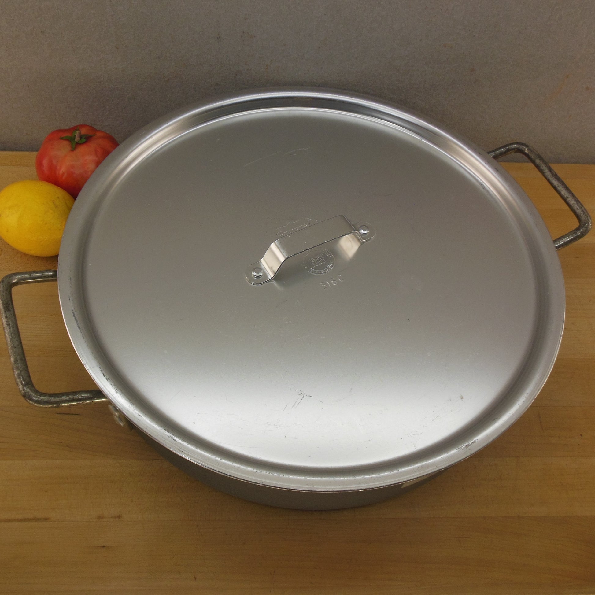 Commercial Cookware Toledo Calphalon Anodized 7 Qt. Sauteuse Pan & Lid 5007 Silver Lid Cover