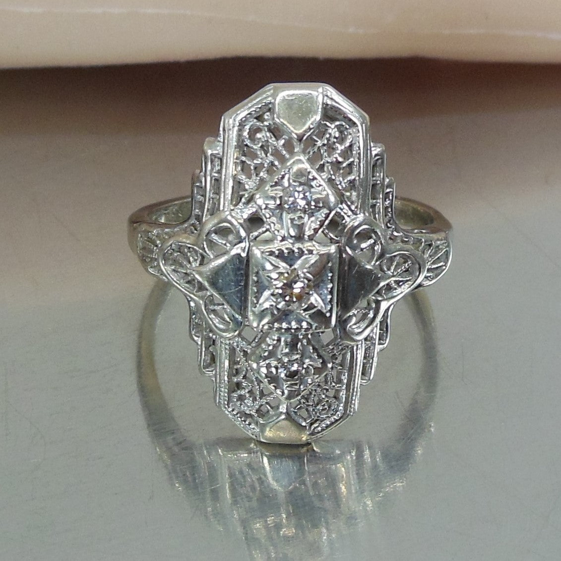 Art Deco Edwardian 14K White Gold 3 Diamond Fillagree Ring Size 8 Antique