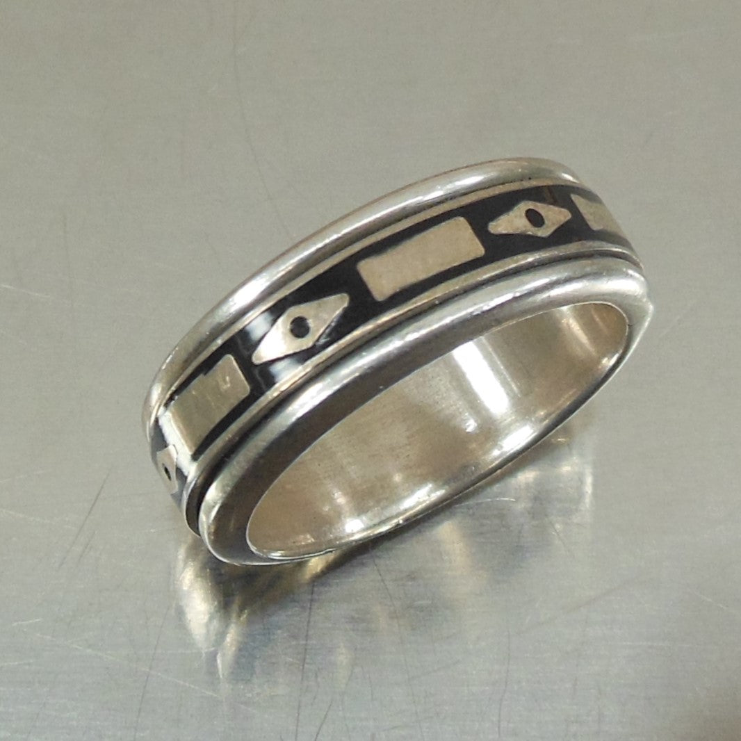 Southwest Design Sterling 925 Spinner Ring Black Enamel Size 9.75 squares diamonds