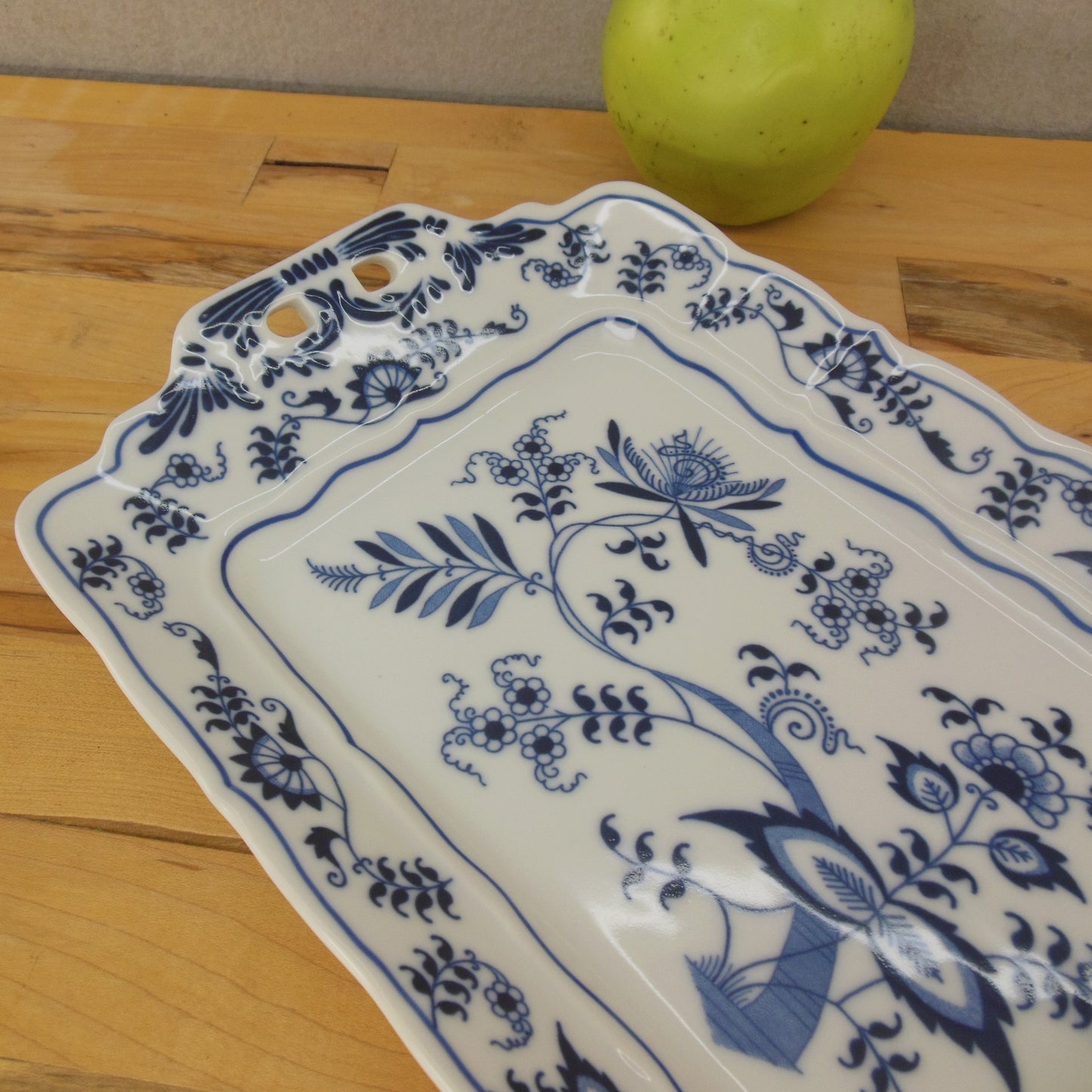 Blue Danube Japan Blue Onion Rectangular Sandwich Serving Tray 7x14 Double Handles