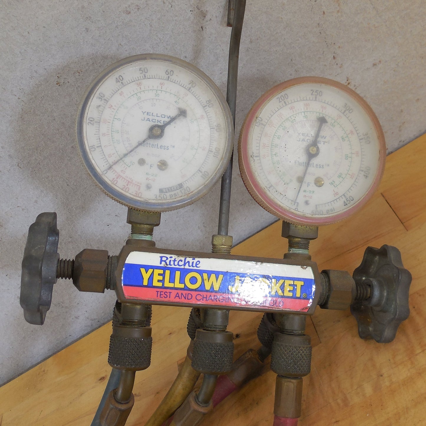 Ritchie Yellow Jacket Test & Charging Manifold Gauges With Hoses Untested