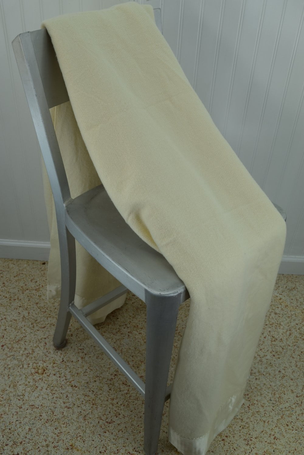 Acrylic 100% Blanket for sale Ivory Off White USA Made 65" X 84" cream