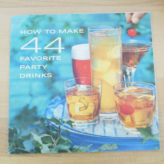Southern Comfort 1950-60's How To Make 44 Favorite Party Drinks 