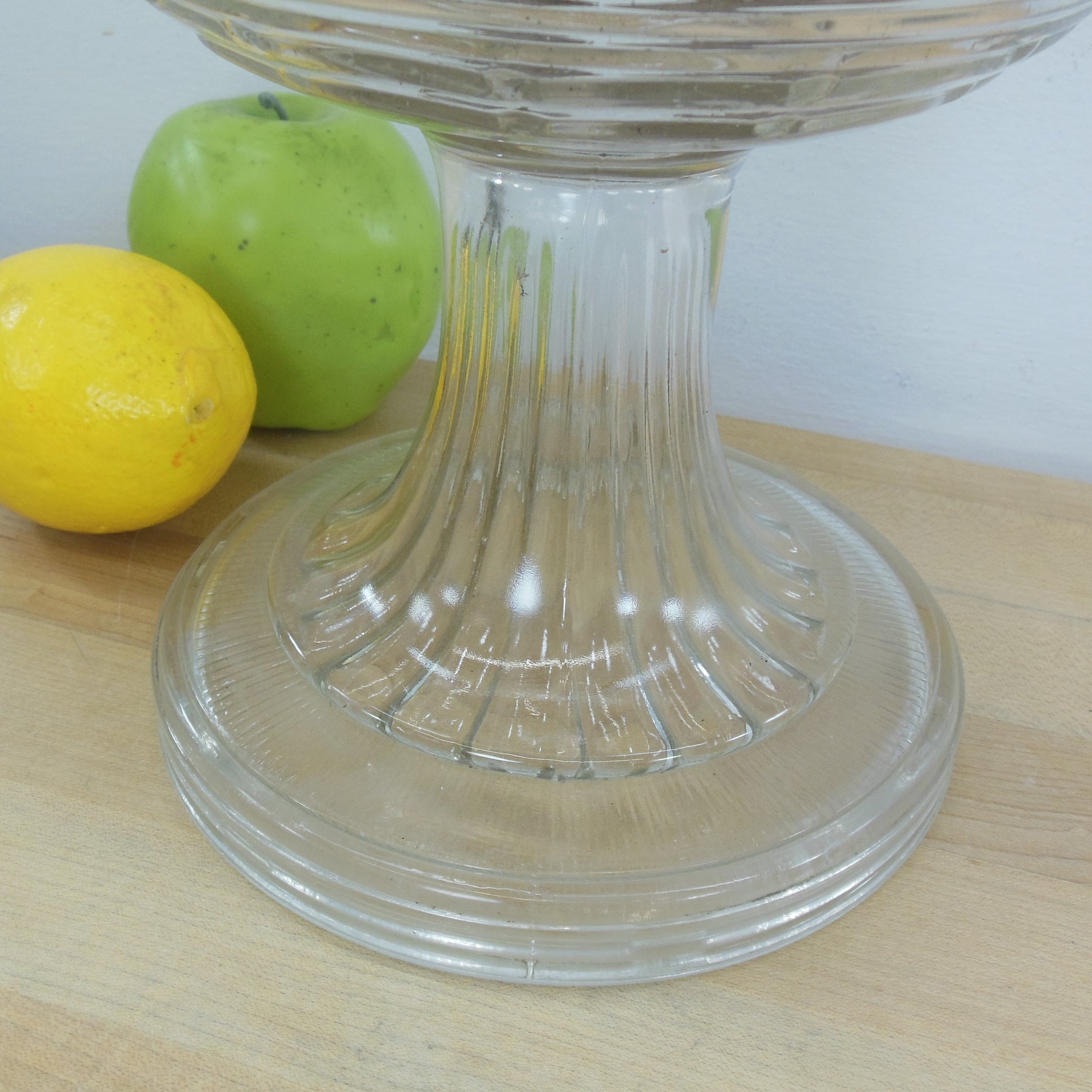 Aladdin Washington B-80 Clear Crystal Beehive Fount & Nu-Type B Ribbed