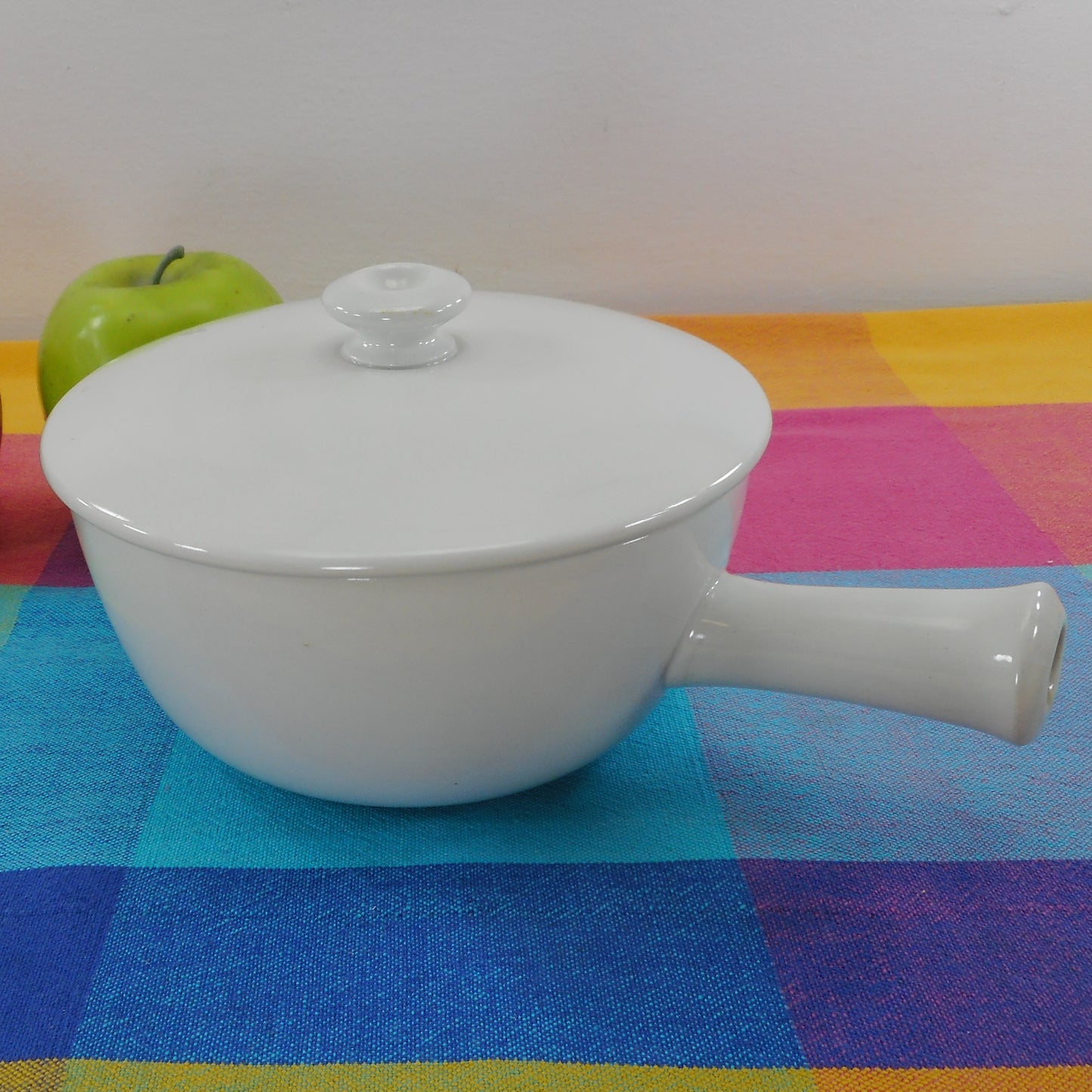 Arabia Finland All White Lidded Bowl Pot with Stubby Handle