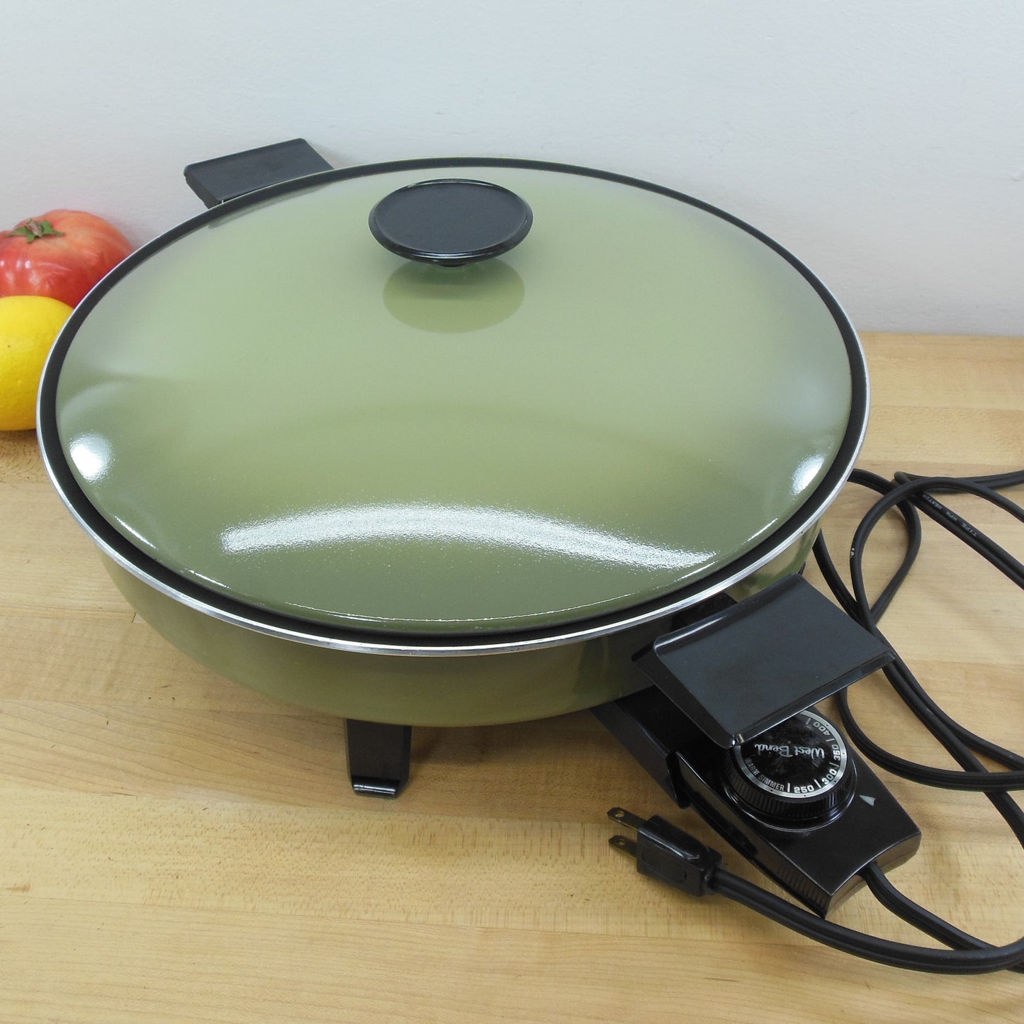 West Bend 1973 Country Inn 13350 Electric Skillet Avocado Green