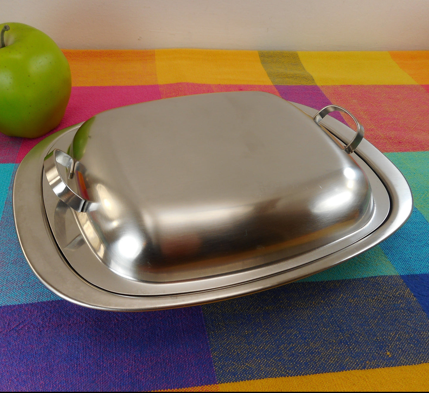 Cavalier England Mid Century Modern Stainless Steel Lidded Dish Pan 7x10 Vintage