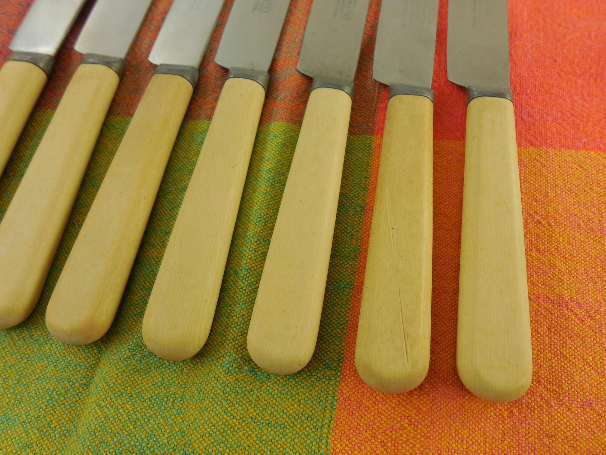 Celluloid Handle Dinner Knives 7 Set - Sta-Brite - Stainless & French Ivory handles