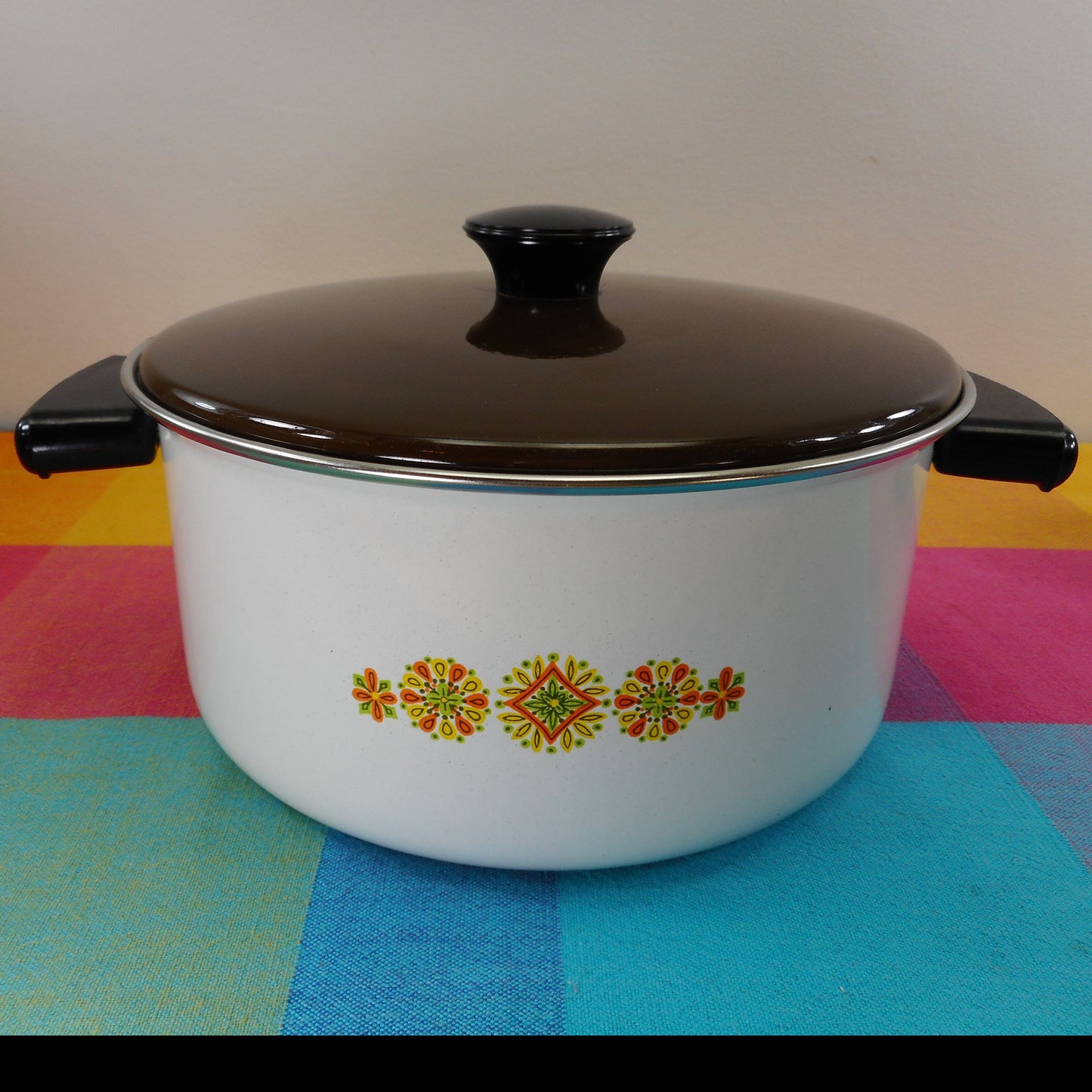 Cera-Met USA Enamelware 3 Quart Casserole Pot Atomic 1970's  Vintage