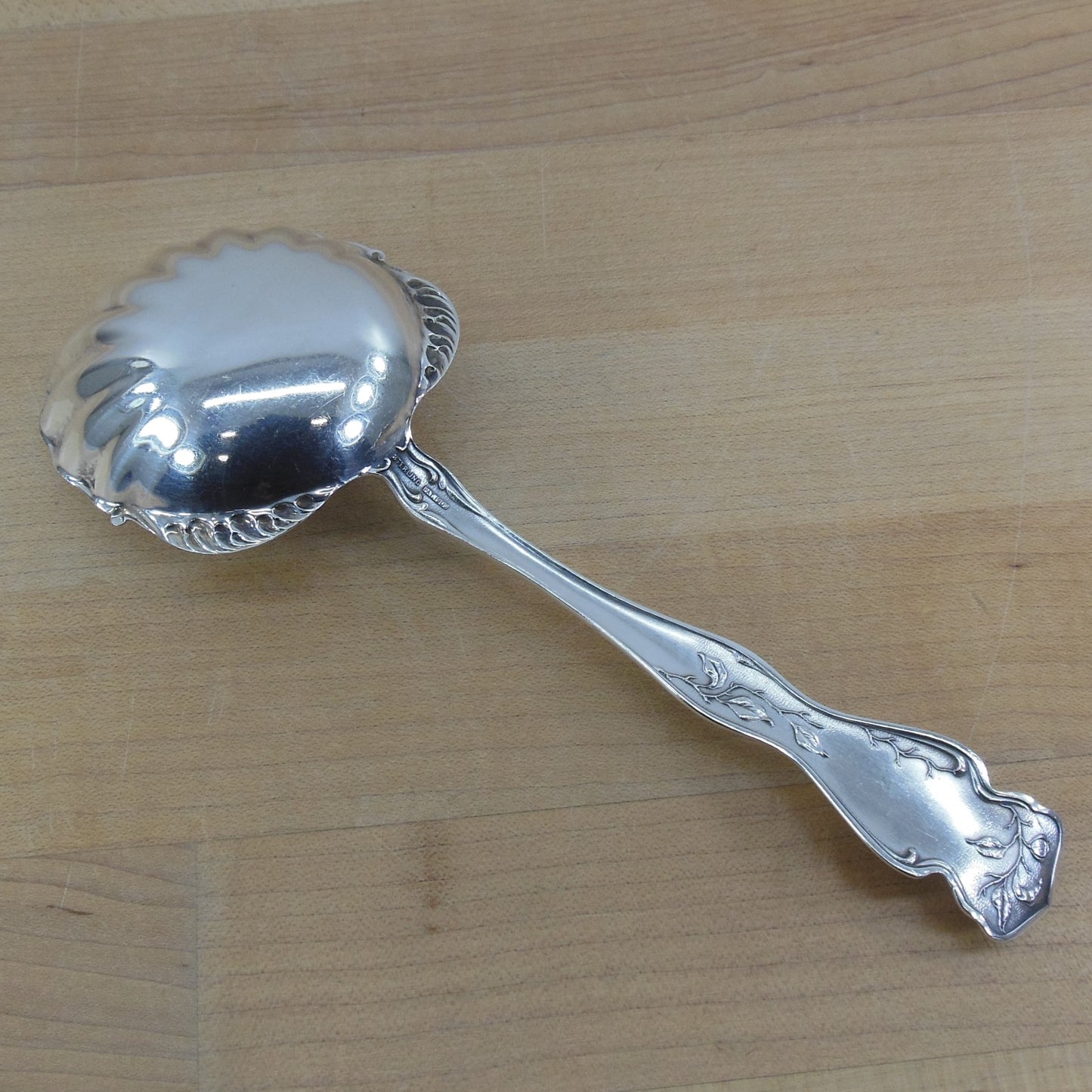Blackinton Pat. 1903 Sterling Silver Cherry Blossom Berry Casserole Serving Spoon Vintage used