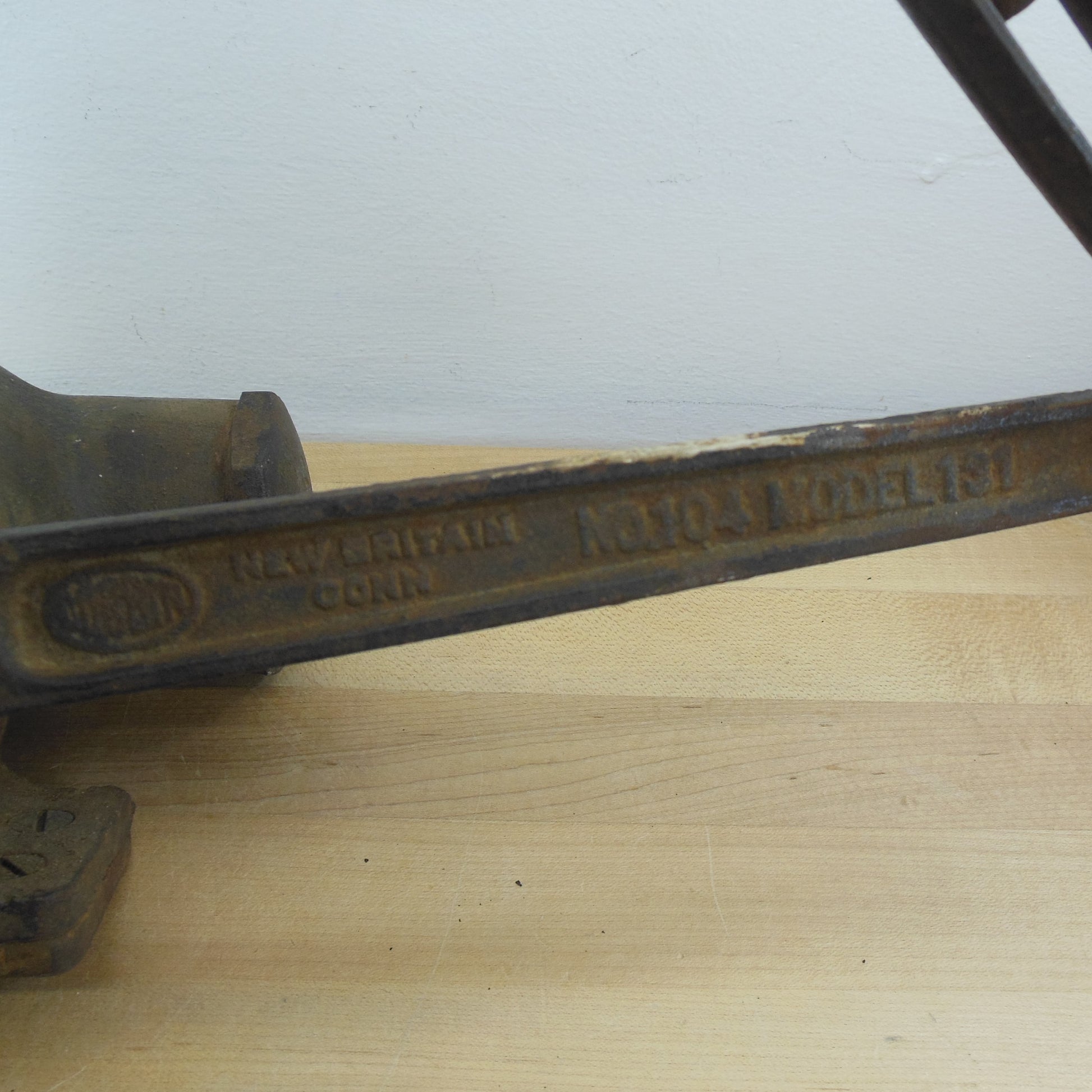 Corbin Old Pot Belly Door Closer Checker No. 104 Model 131 Cast Iron Bracket Antique