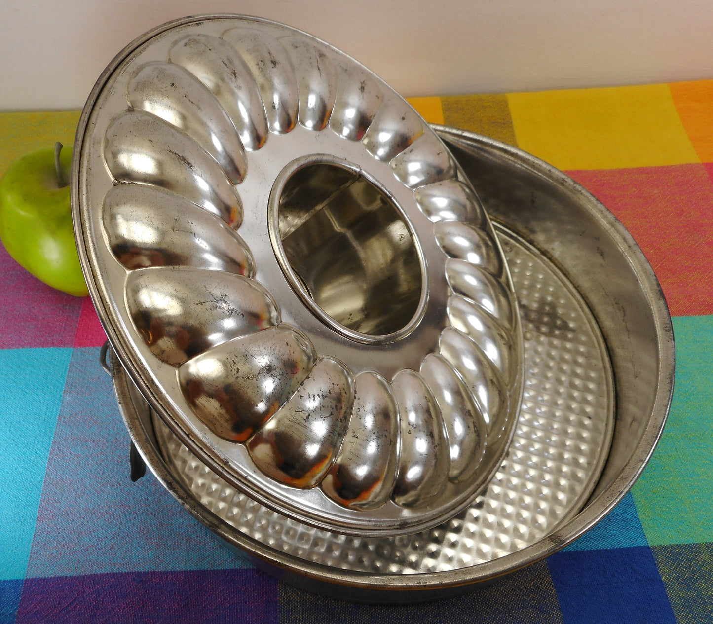 Dr Oetker Germany - 10-1/4" Combo Round Cake Bundt Removable Spring Form Pan Tin Steel