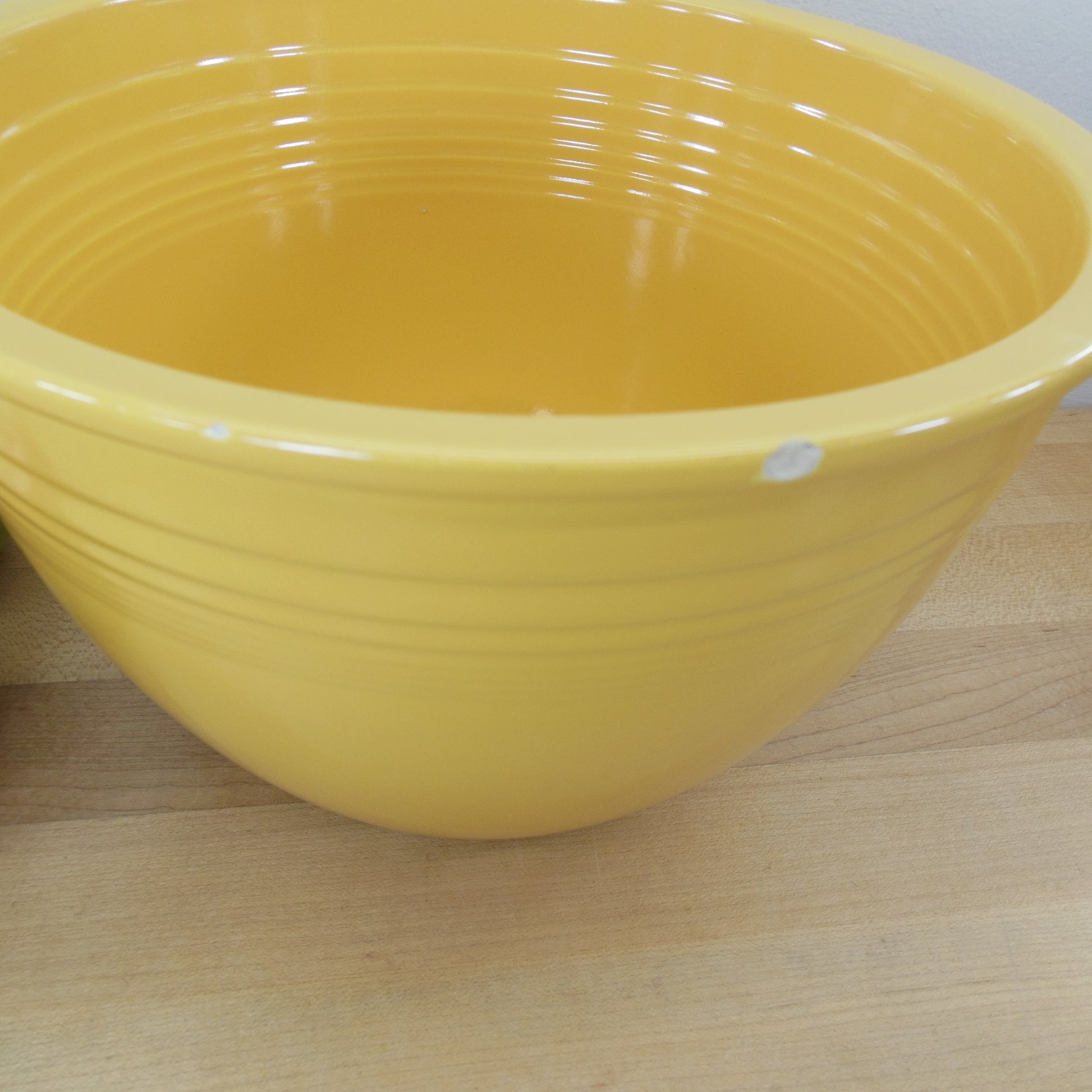 Fiestaware Vintage No. 5 Yellow Mixing Bowl Rim Chips