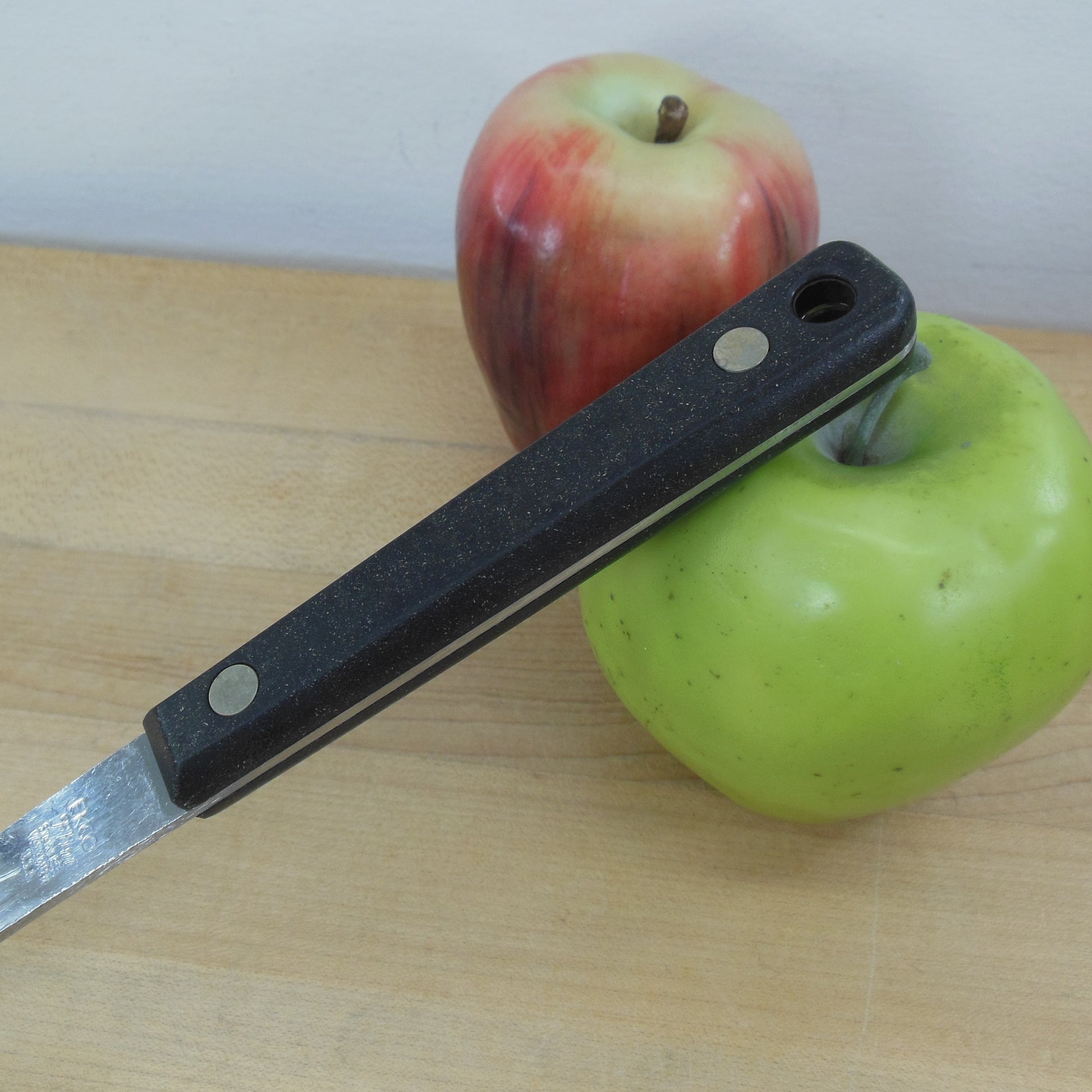 Ekco Flint USA Stainless Basting Kitchen Spoon - Black #1913 Used
