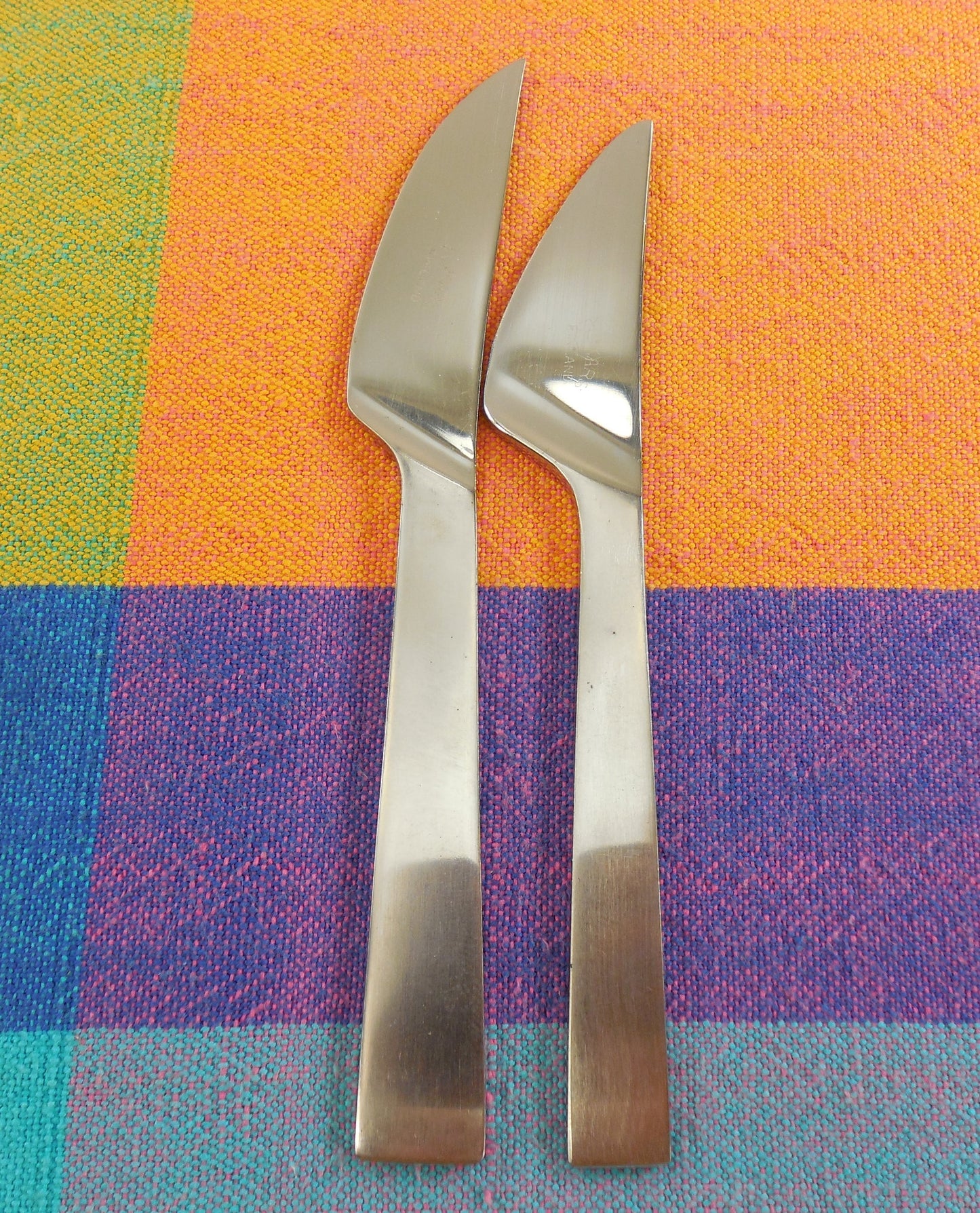 Fiskars Finland - Triennale Stainless Knives - Mid Century Modern Flatware... difference