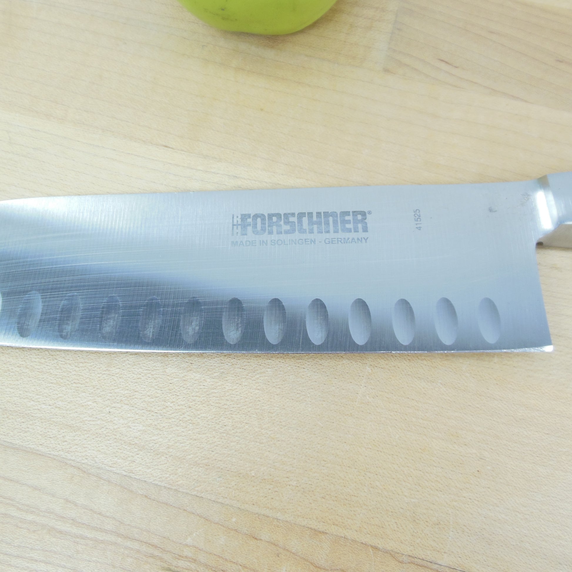 Millennia® 7 Santoku Knife w/ Granton Edge