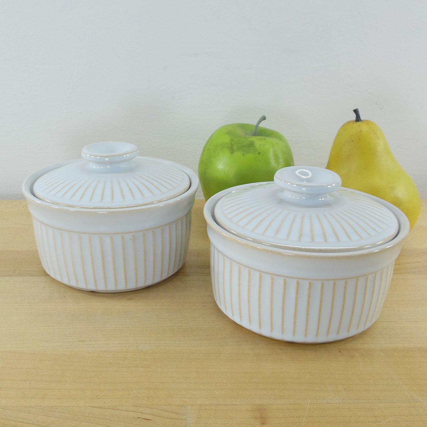 T.G. Green England Lidded Ribbed White Ramekin Baking Dishes