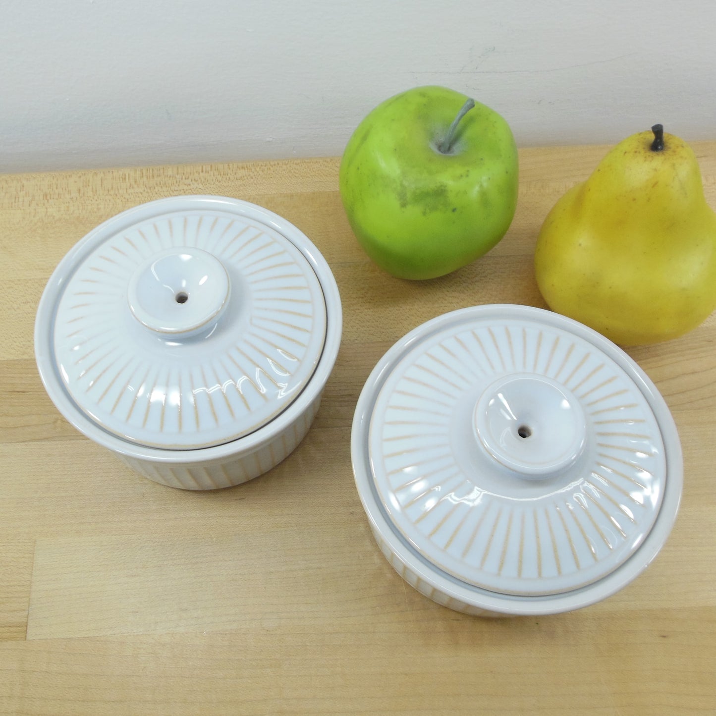 T.G. Green England Lidded Ribbed White Ramekin Baking Dishes Vintage