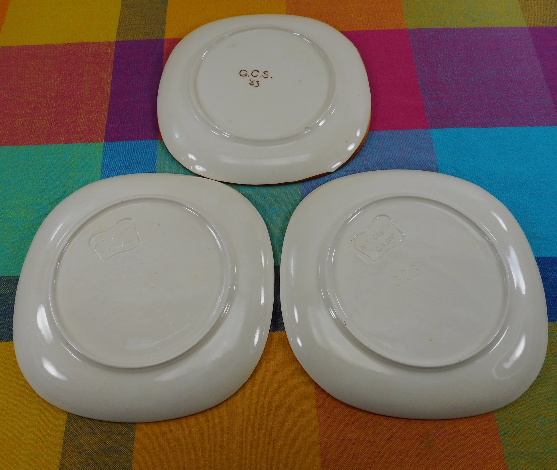 Arts Crafts Colony Signed Initials G.C.S. 1950s Square Plates Brown White Pottery