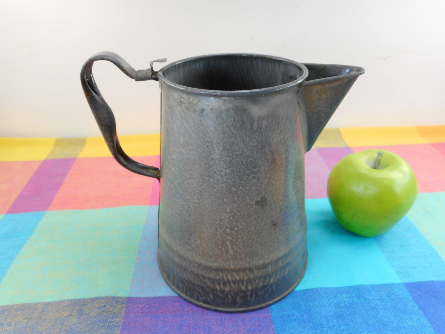 Graniteware Antique Grey Enamelware Coffee Pot - No Lid pot Only