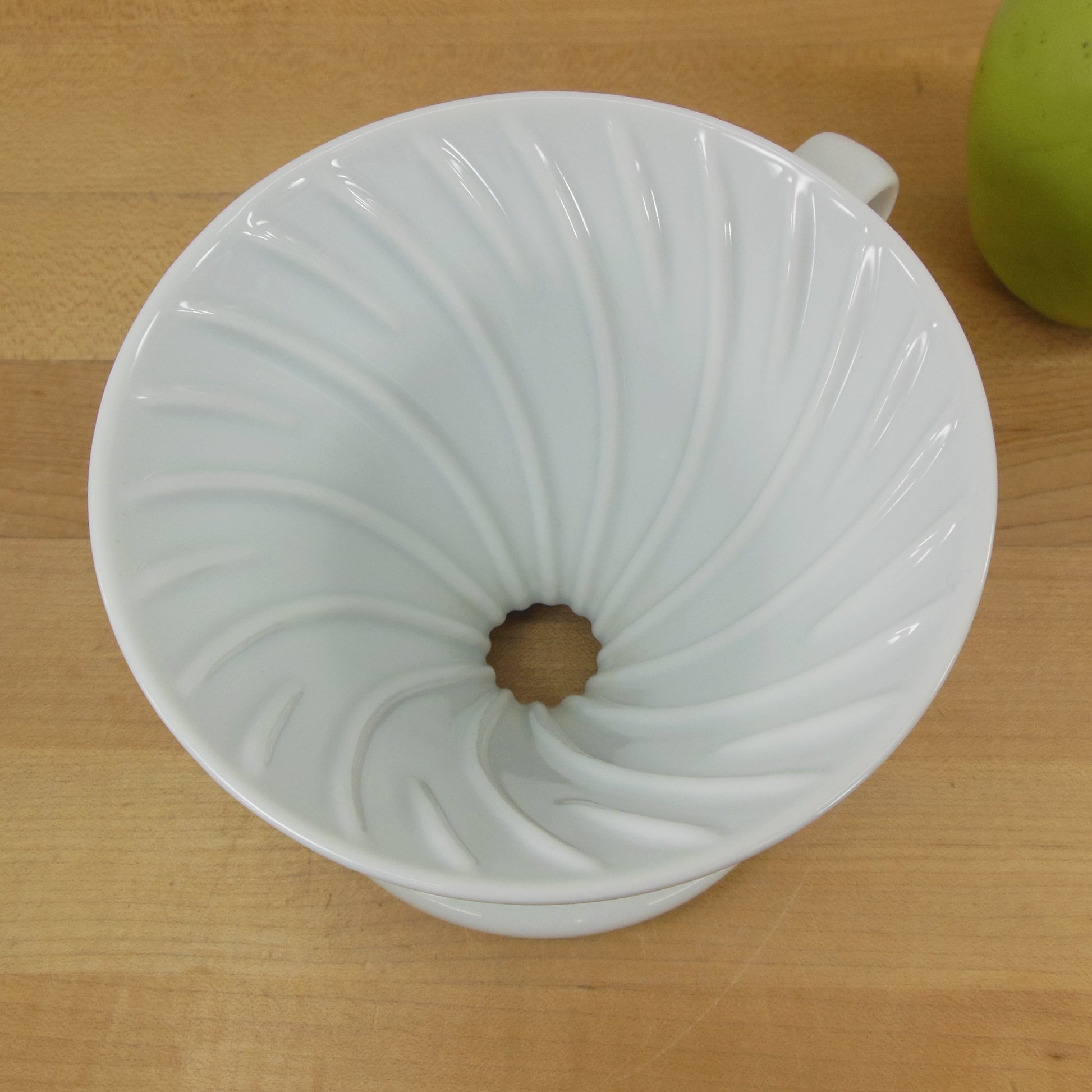 Hario 02 V60 White Ceramic Pour Over Drip Coffee Maker Cone Used