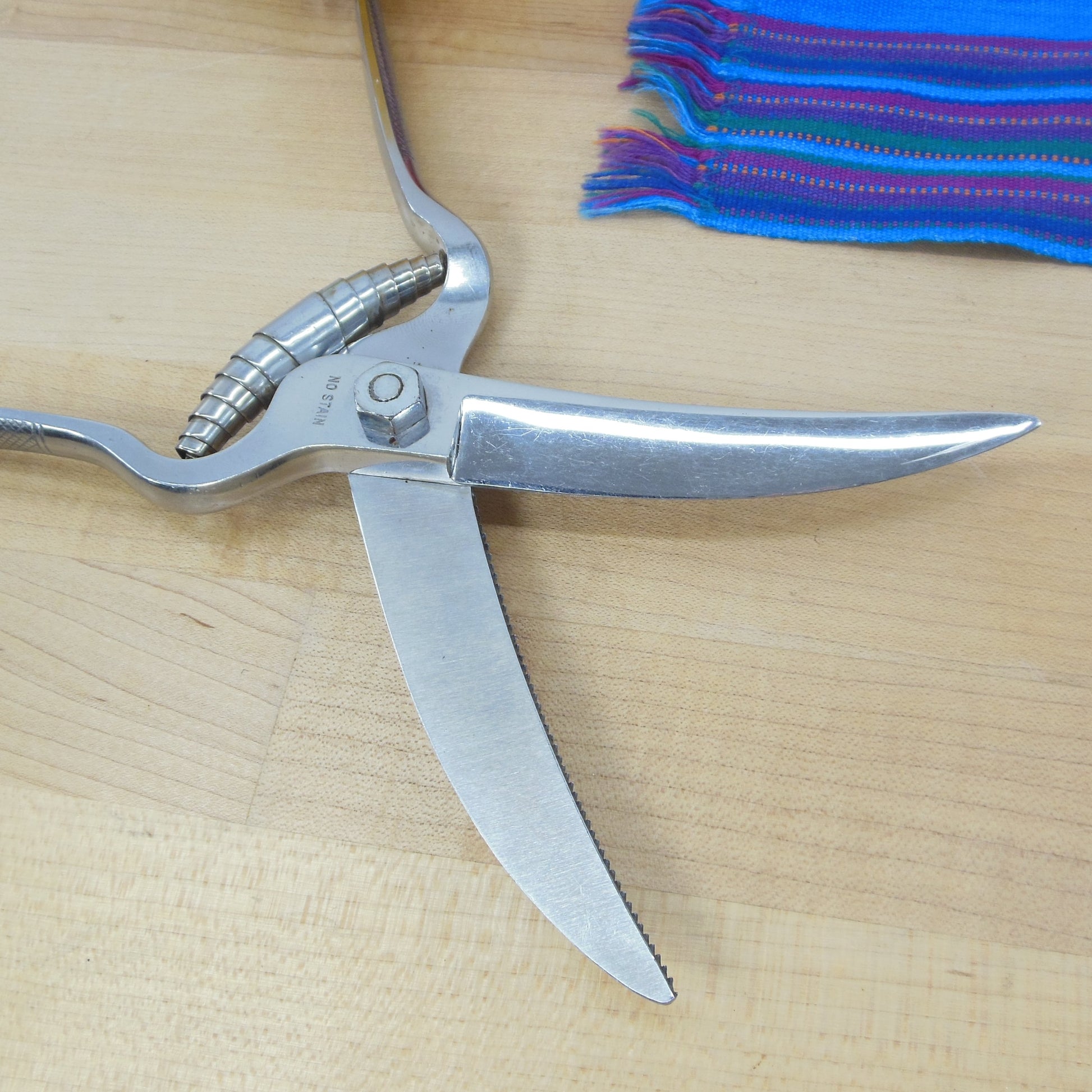 J.A. Henckels International Poultry Shears