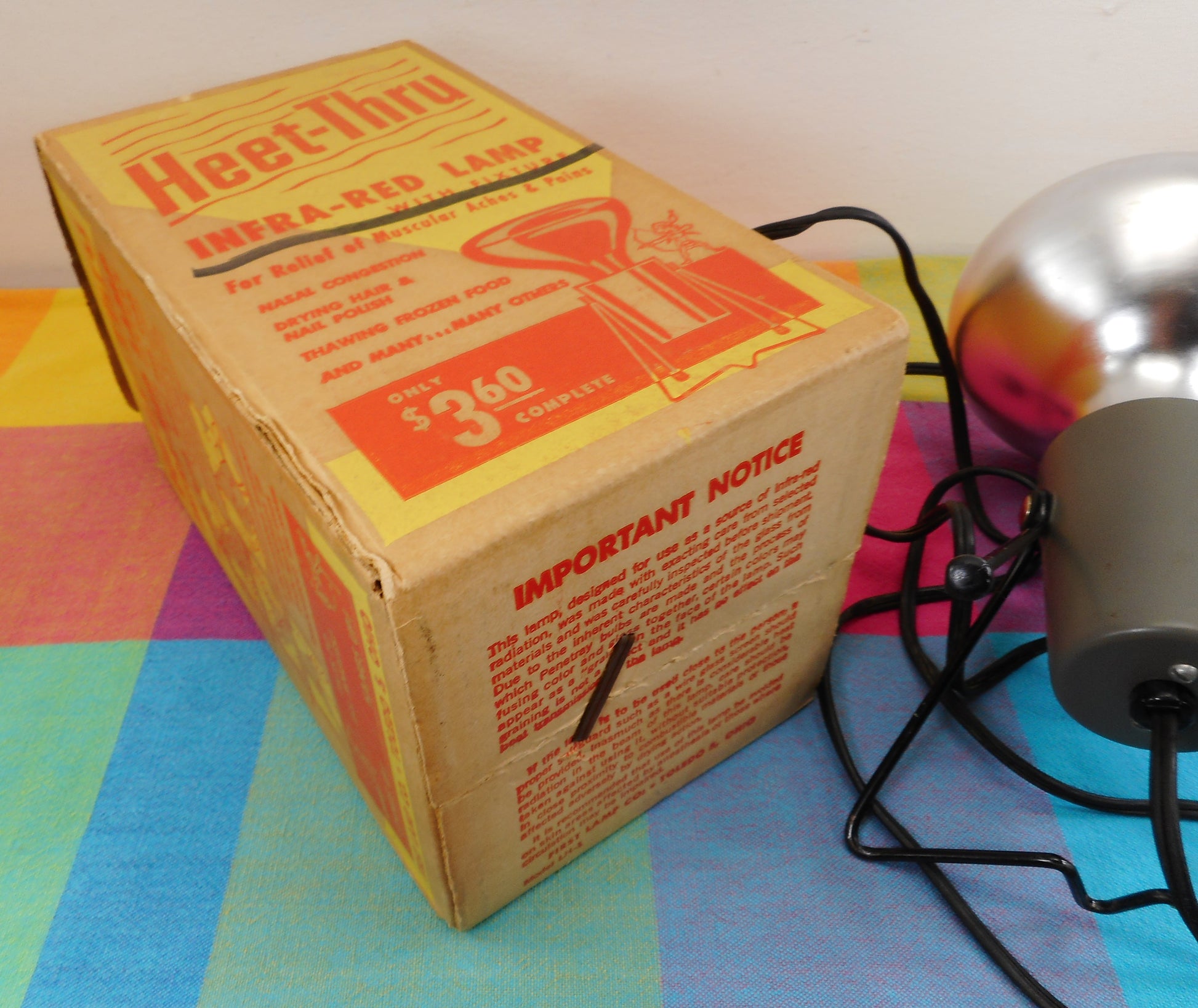 Heet-Thru Vintage Infra-Red Lamp Model LH-1 with Box - First Lamp Co. Toledo Ohio USA