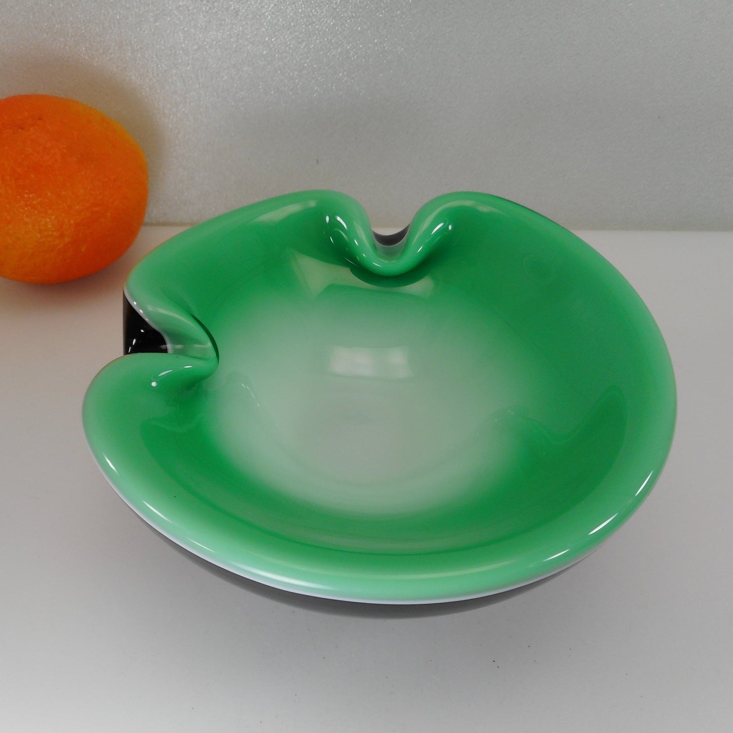 Arte Murano Icet Sommerso Glass Ashtray Bowl Solid Black Jadeite Green White