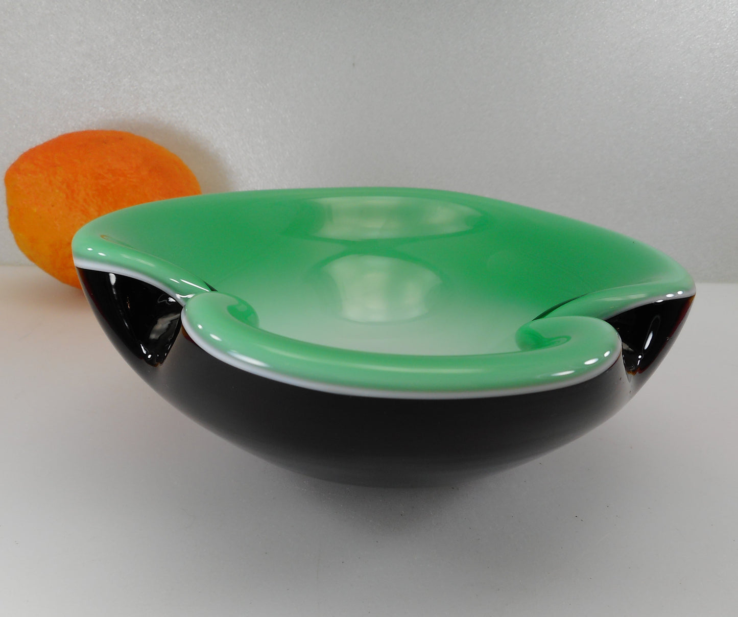 Arte Murano Icet Sommerso Glass Ashtray Bowl Solid Black Jadeite Green White Vintage