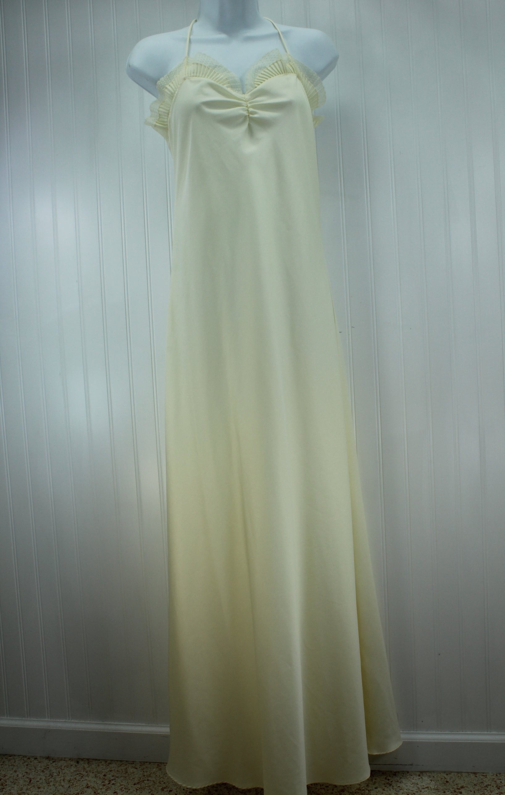 Bill Tice Nightgown Peignoir Set Ivory Pleated Polyester Lace Full Length Size Medium sexy