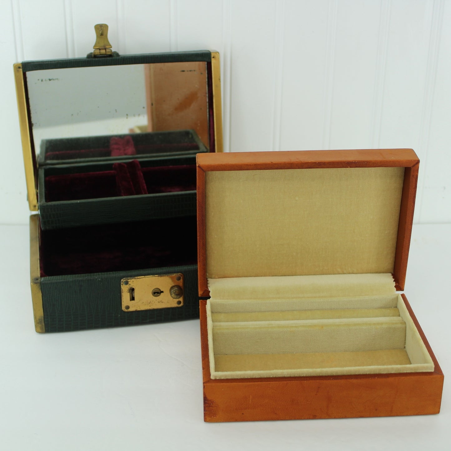 Mid Century Jewel Boxes Brown Leather Green Faux Skin open box view