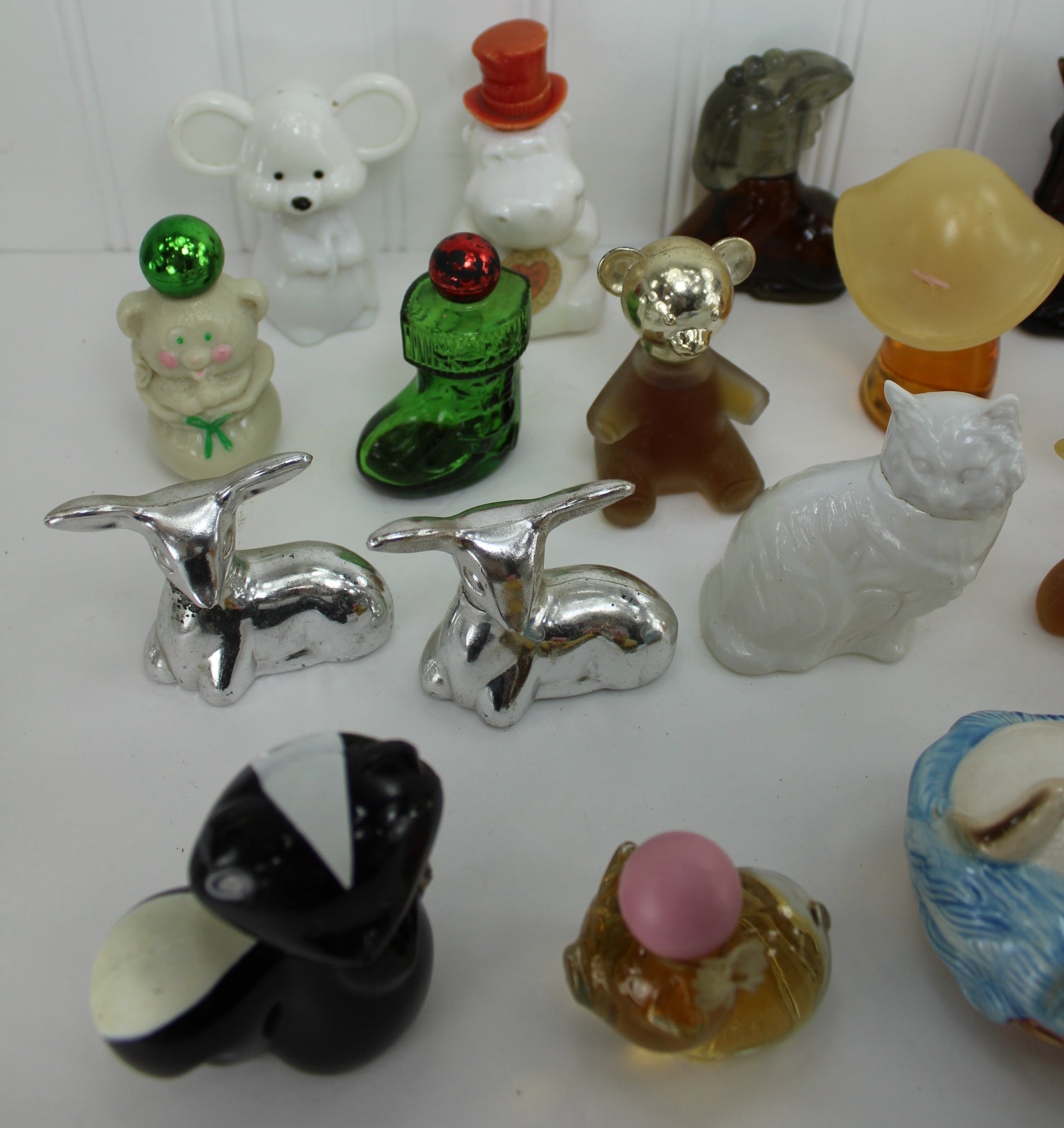 Old avon cat perfume bottles best sale