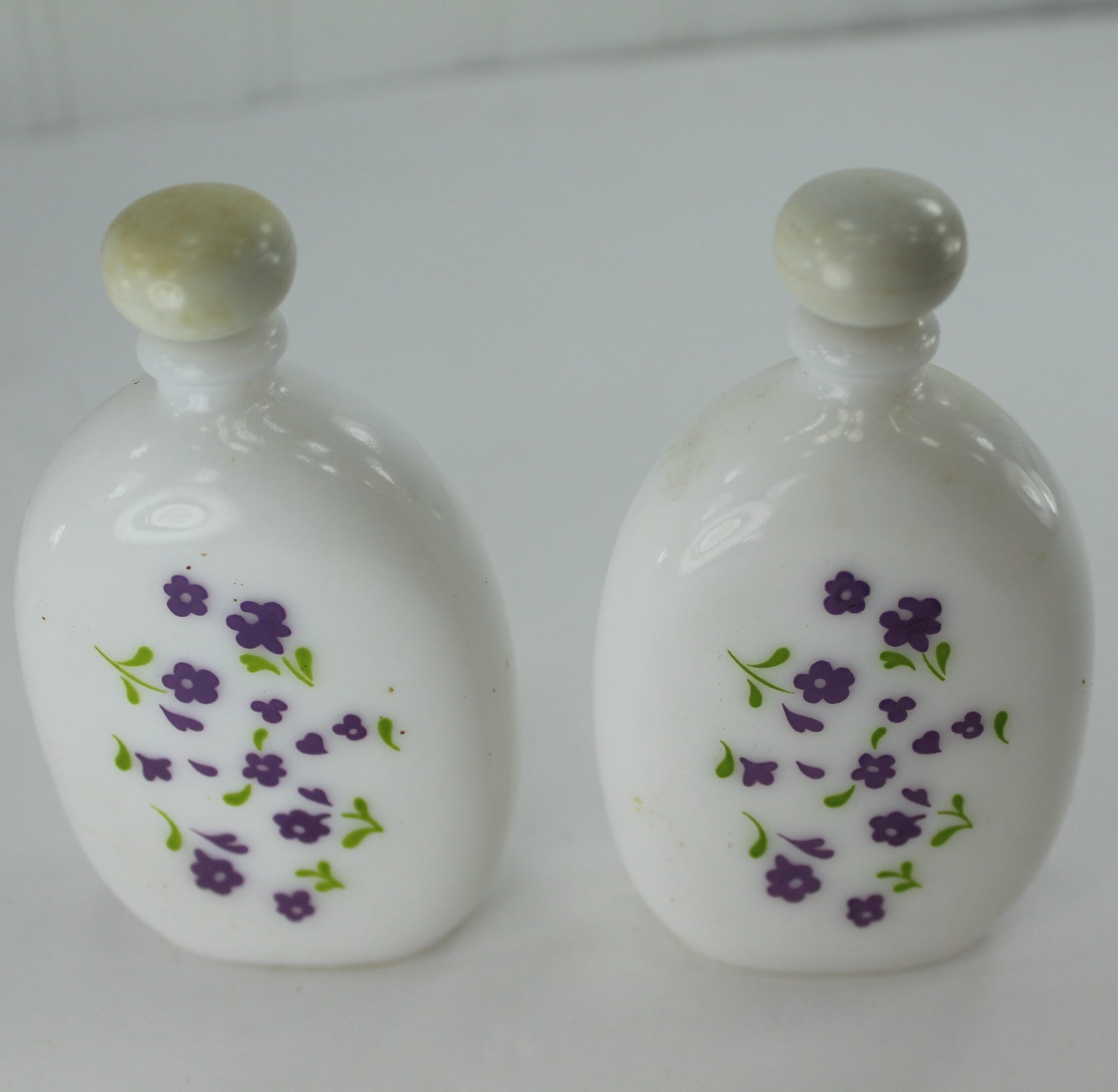 Avon Vintage Vanity Collectibles Milk Glass Hand 2 Painted Violet Perfume Bottles jewelry trinket tray