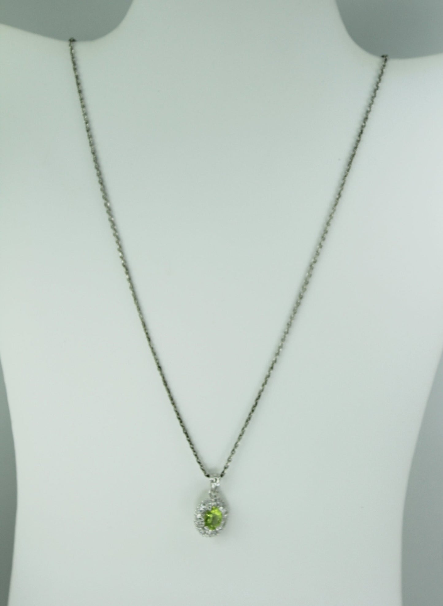 Peridot Sterling Pendant Necklace Silver Chain 925 Lobster closure