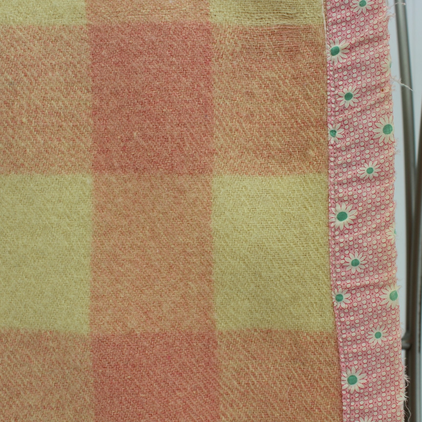 Small Wool Blanket Cream Pink Big Checks Late 1940s Use or Cutter DIY very nice wool fabric