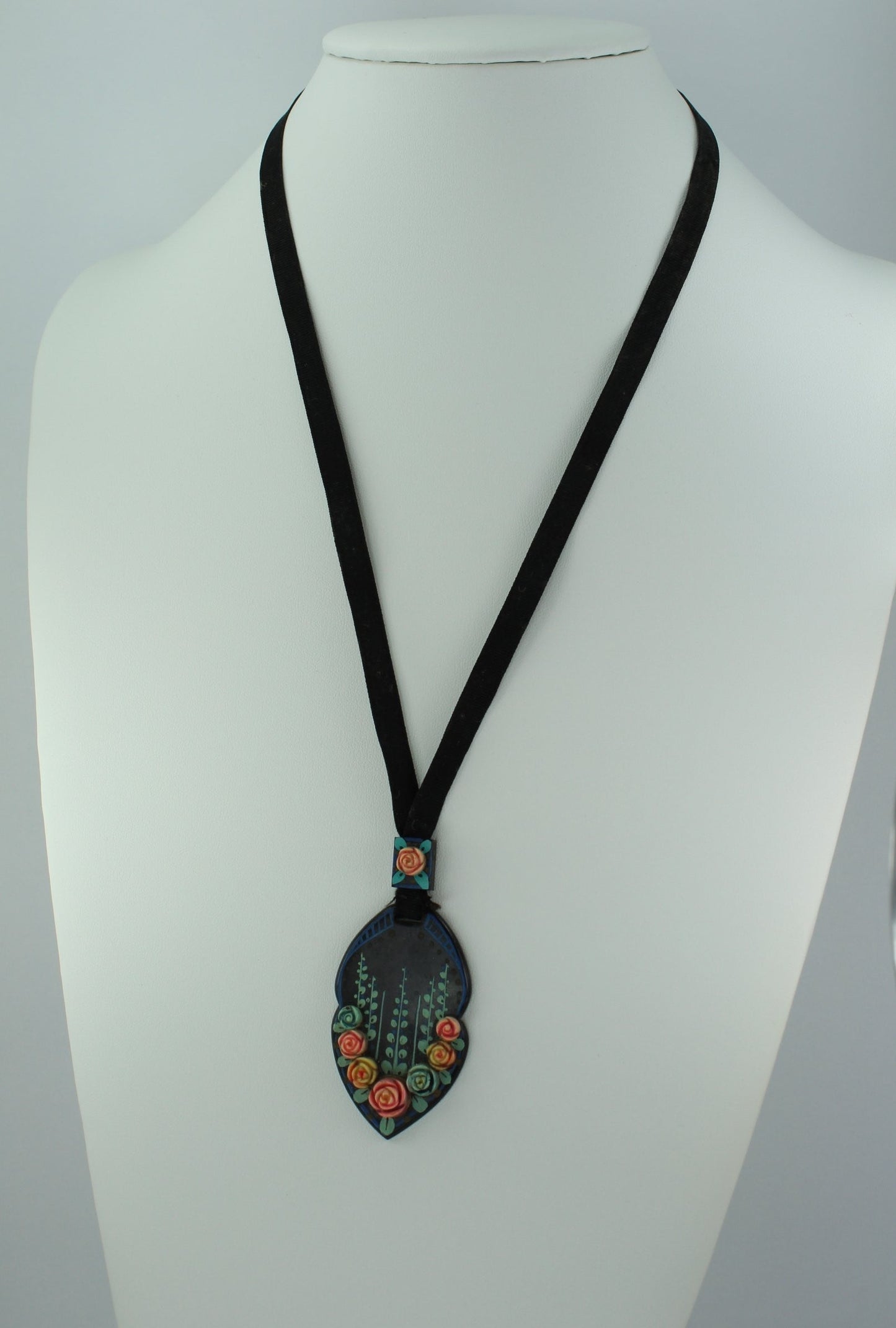 Antique Nouveau Necklace Black Celluloid Pastel Flowers Ribbon Slider Chain collectible
