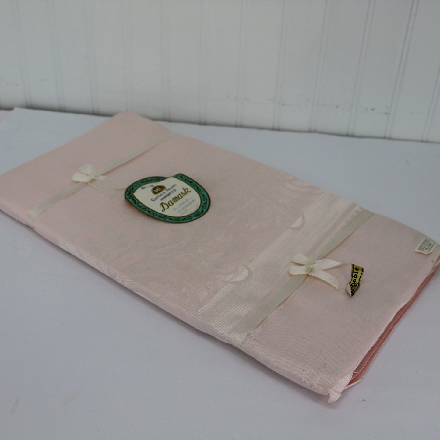 Pink Damask Tablecloth New Vintage Original Labels 6 Matching Napkins Japan table cloth with all labels showing