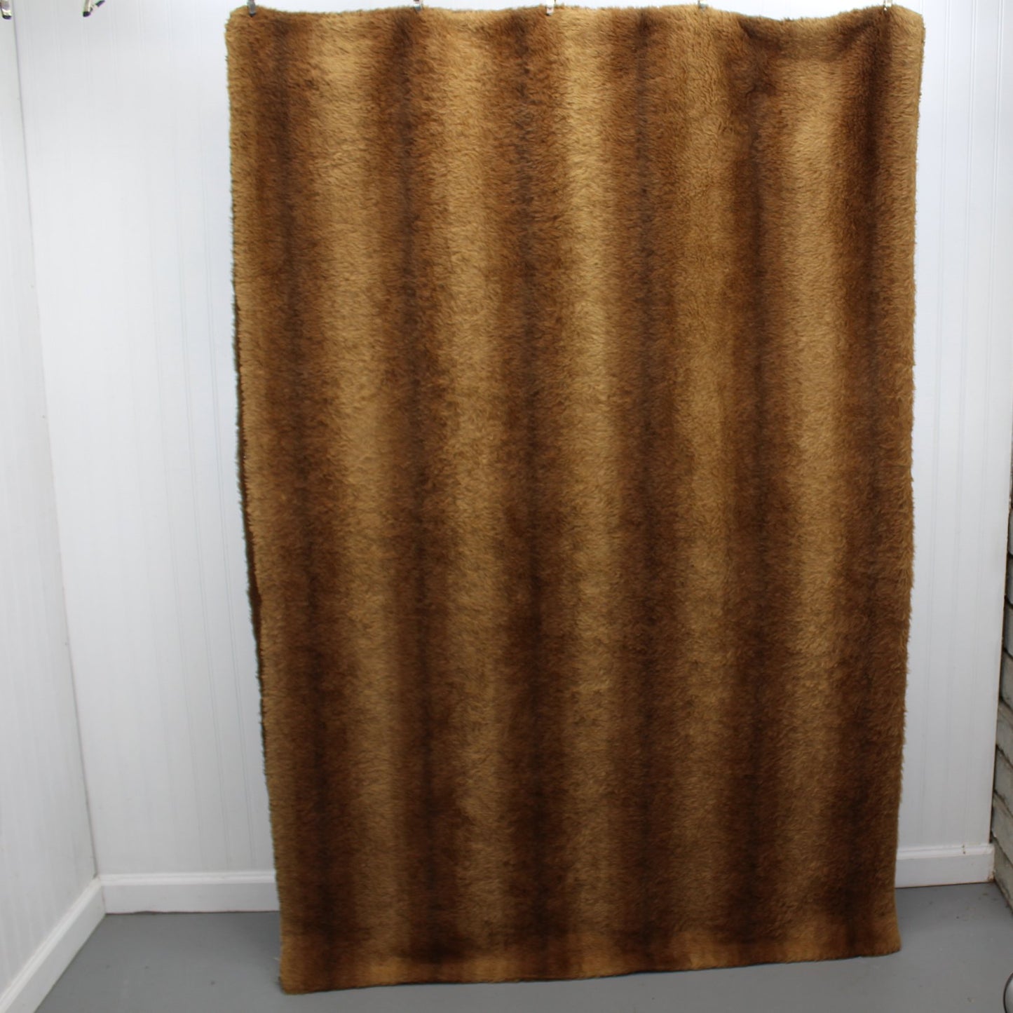 Antique Alpaca Wool Blanket Abercrombie Fitch Handsome Shades Brown full view of blanket