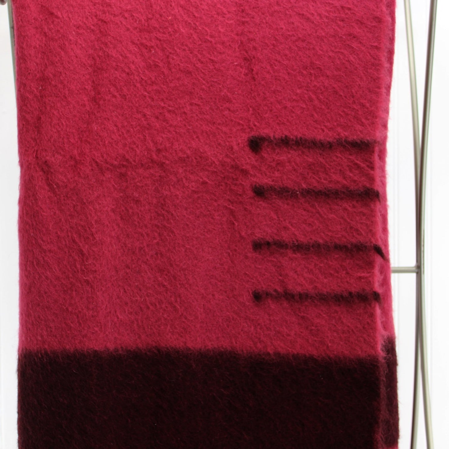 Rare Hudson Bay  Wool Blanket 4 Point Cranberry  69" X 91" Weight 6# Excellent closeup view wool