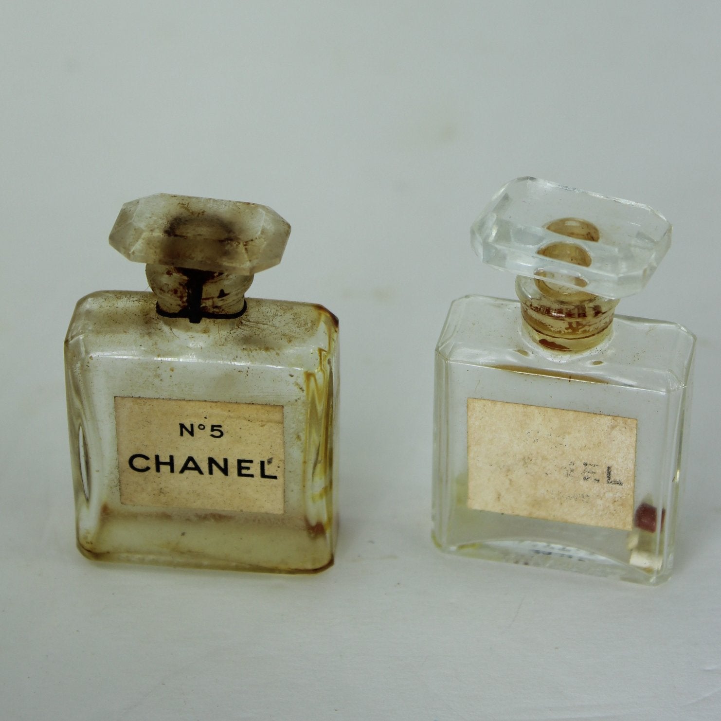 VINTAGE PERFUME BOTTLE CHANEL No 5 MADE IN FRANCE COLLECTIBLES