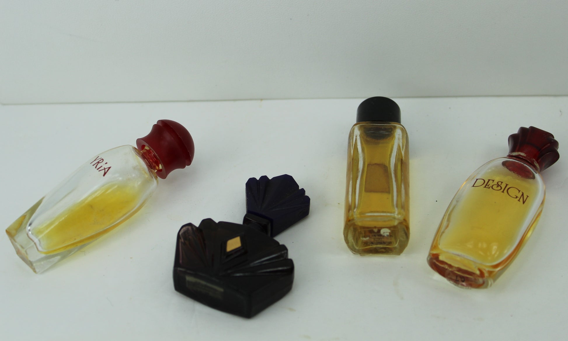 Vintage Designer Perfumes Mini Size Partial Full Yves Rocher Eliz Taylor Sebastian Lanvin Design sebastian