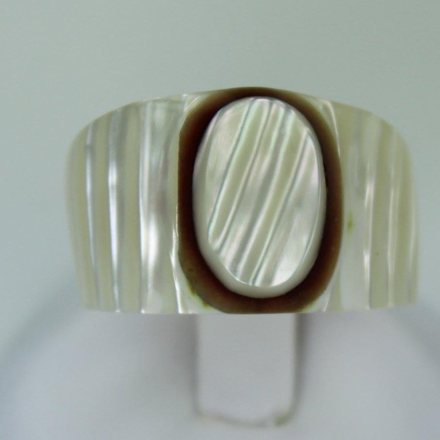 Shell MOP Ring Wide Band Unique Layering Iridescent Size 10 1/2