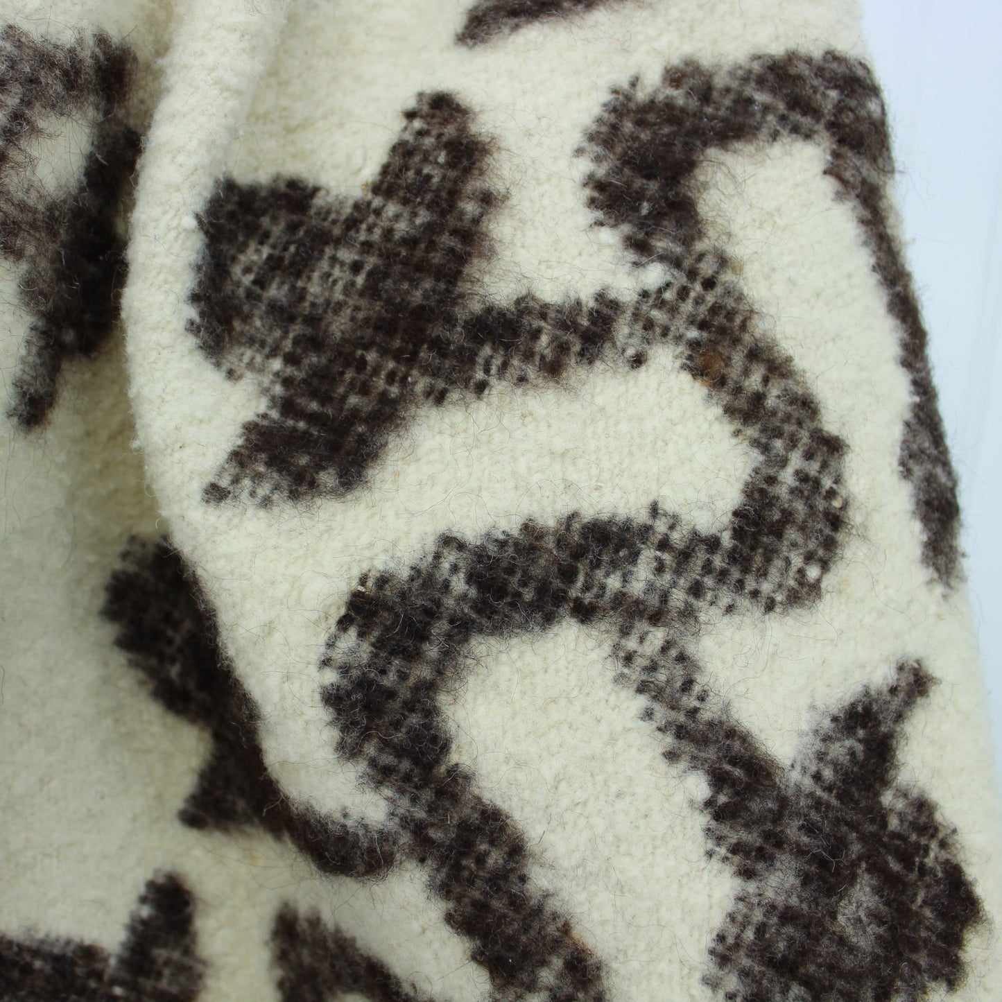 Older Wool Alpaca Peru Travel Rug Heavy Blanket Ivory Brown - 84" X 62" close view pattern