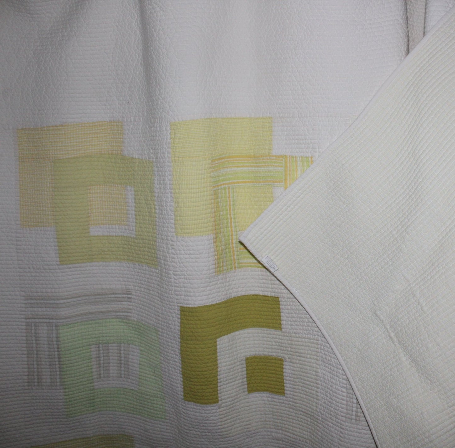 Crate Barrel Quilt King 104" X 94" Edgebrook All Cotton Geometric Mod Yellows Greens White modern