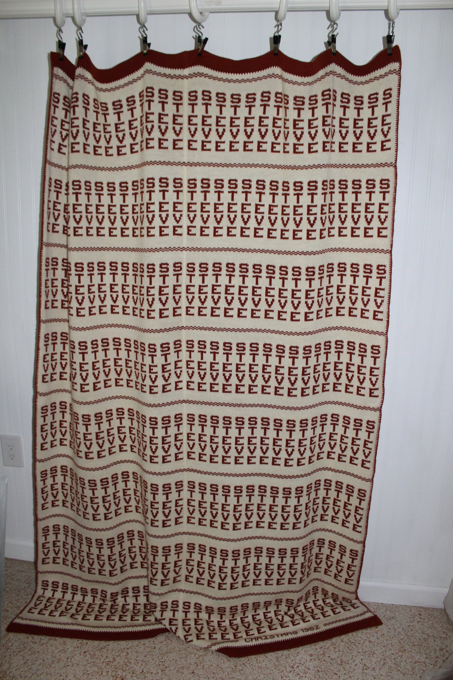 Acrylic Throw Blanket "STEVE" All Over Hand Knit Dated 1982 Reversible rare