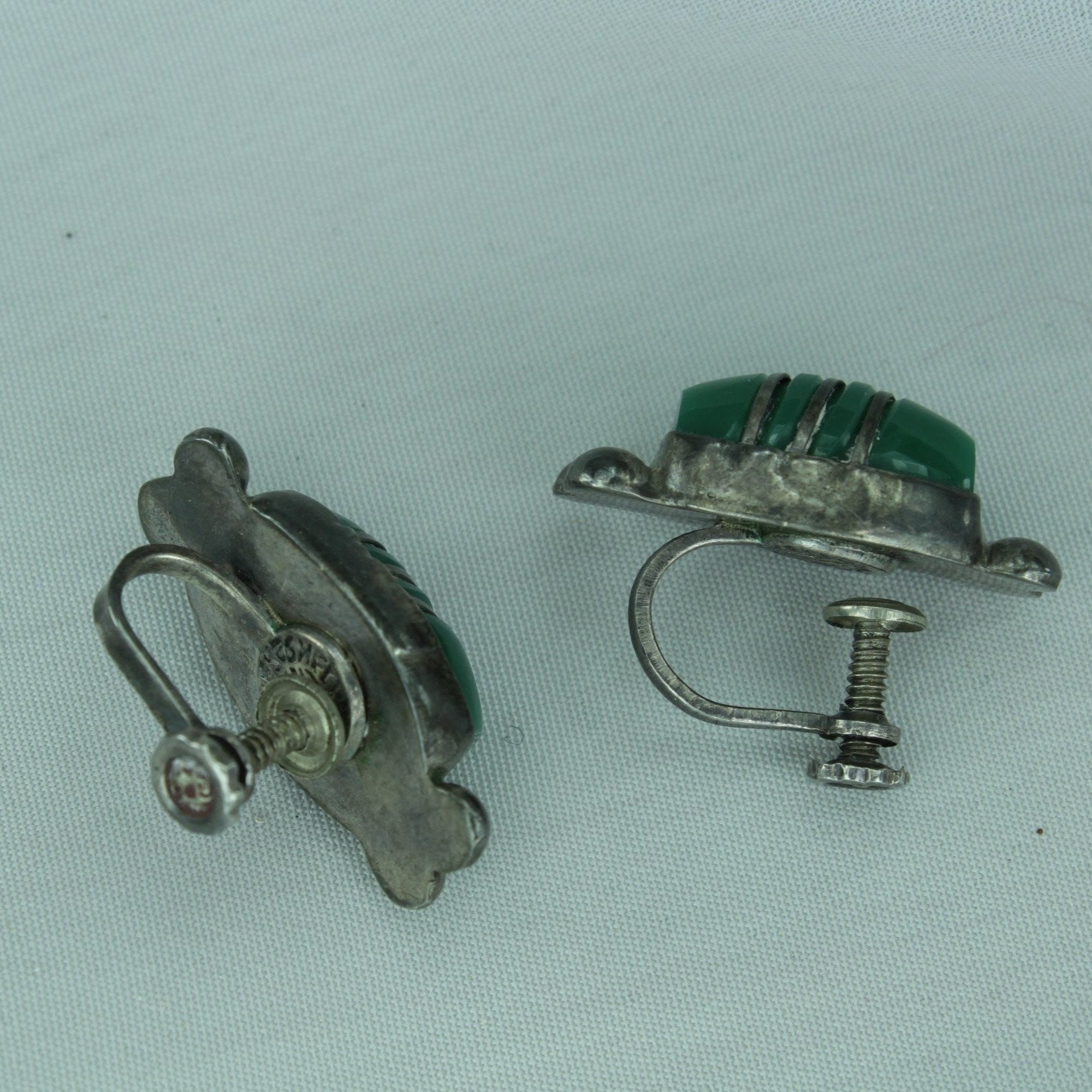 Vintage 1940s Earrings Sterling Green Stone Mexico Screw Finding petite