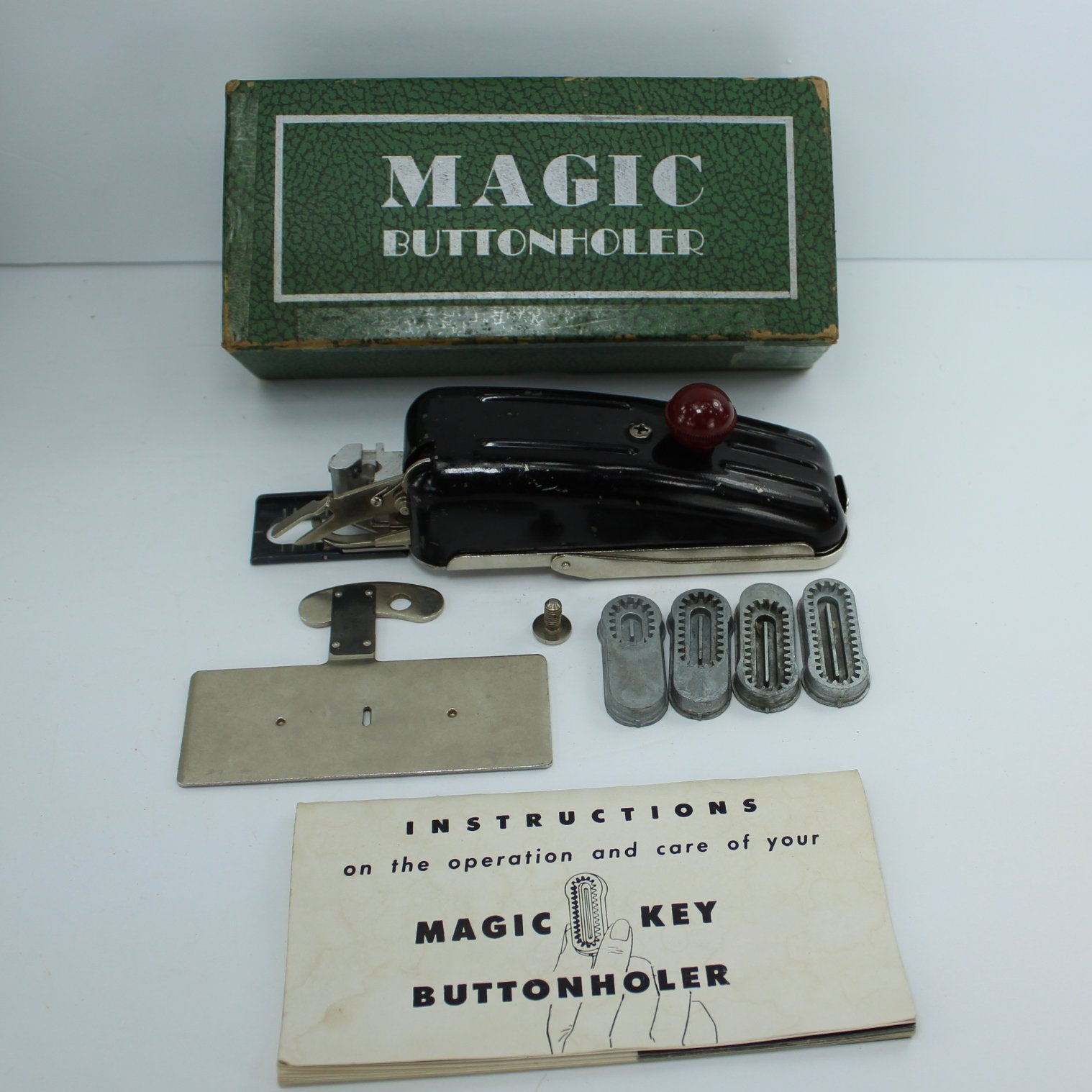 Lot 90 Sewing Machine Attachments Bobbins Buttonholers Misc. Singer Si –  Olde Kitchen & Home