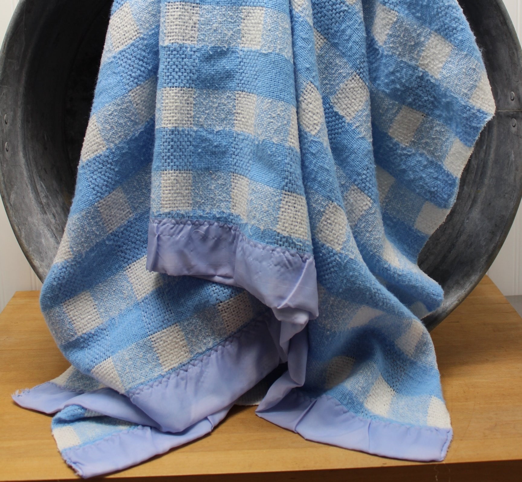 Unbranded Acrylic Blend Blanket - Blue White Checks Vintage Cottage Chic 60" X 90" extra long