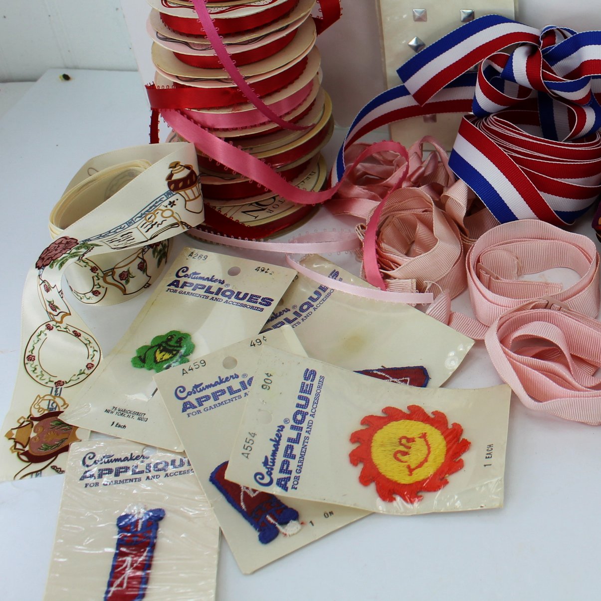 Collection Ribbon Embroidered Applique Patches & Trim Sewing Gift Wrap fabric ribbon